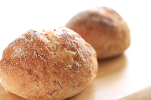 【フォンデュ】ってどんなパン？特徴やおすすめの食べ方を紹介！