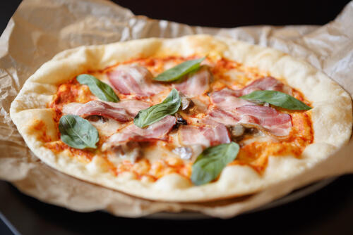オレガノをピザに使えば本格的な味に！簡単なピザソースの作り方は？