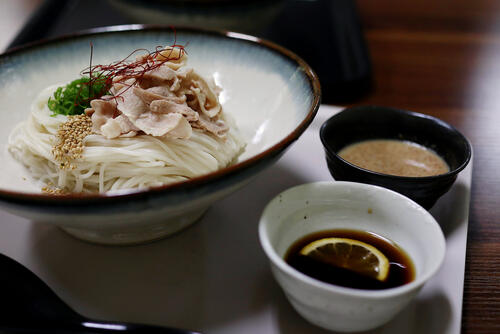 うどんのつゆはポン酢でさっぱり！夏におすすめのアレンジを紹介