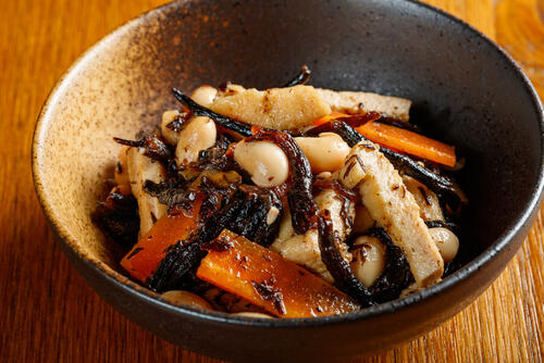 ひじきと大豆の煮物を作ってみよう！和食の副菜におすすめ！
