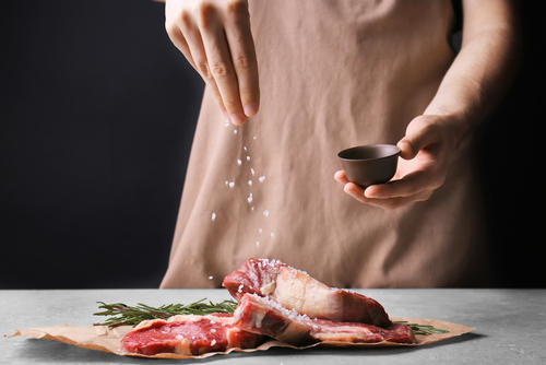 塩豚の美味しさの秘密とは？簡単な作り方やおすすめの食べ方も紹介！