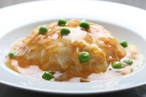 天津飯はあんで味変を楽しめる おすすめのあん３選を紹介 食 料理 オリーブオイルをひとまわし