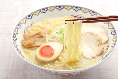 白湯ラーメンを食べに行こう！旨みたっぷりの鶏ガラが美味しさの秘密！