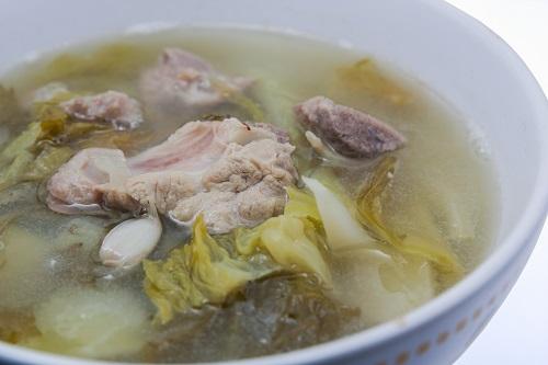 白菜と豚肉のスープの作り方を紹介！好みのスープが見つかるはず！