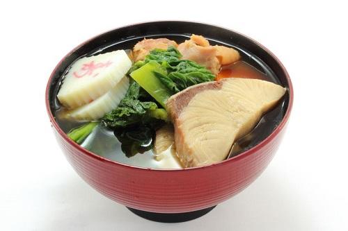福岡の雑煮の食習や作り方をご紹介！魚が入って具だくさん！