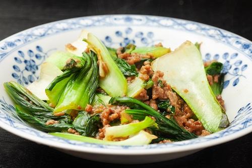 チンゲン菜とひき肉でレシピを増やす！あんかけや丼にスープまで紹介