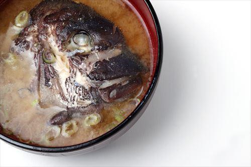 魚の旨みがギュッと濃縮されたあら汁の作り方やコツをチェック！