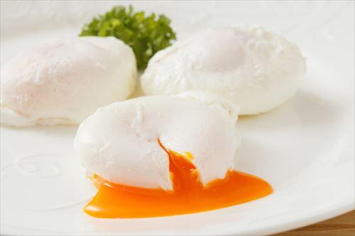 ポーチドエッグとは？トロける黄身が美味しい卵料理の作り方を紹介！