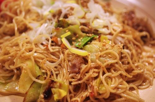 【焼きラーメン】がウマい！自宅でも博多の屋台の味が楽しめる！