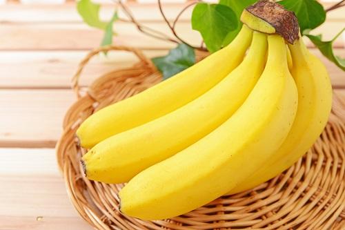 バナナの糖質や糖質量を解説！ほかの果物よりも糖質量は多い？	