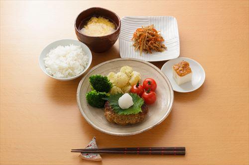 和風ハンバーグ定食