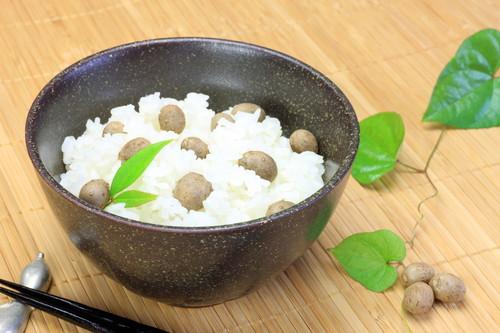 むかごごはんとは？山菜の「むかご」を使った美味しい炊き込みご飯！