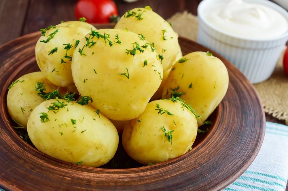 じゃがいも のカロリーと糖質は高い 低い おすすめ調理法も解説 食 料理 オリーブオイルをひとまわし