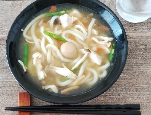 レンジとレトルト食品で簡単！「あんかけうどん」