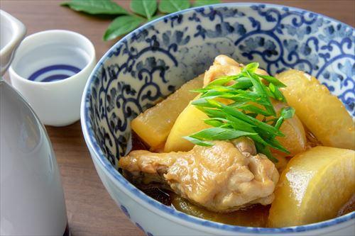 鶏肉と大根の煮物