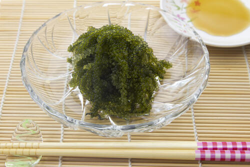 海ぶどうってどんな味 美味しい食べ方や保存の注意点を解説 食 料理 オリーブオイルをひとまわし