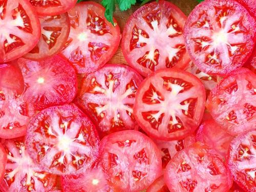 トマトの保存方法と保存期間 大量消費には保存食がおすすめ 食 料理 オリーブオイルをひとまわし