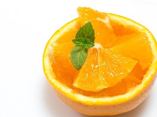 オレンジの切り方を基本から応用まで紹介 食べごろの見分け方も 食 料理 オリーブオイルをひとまわし