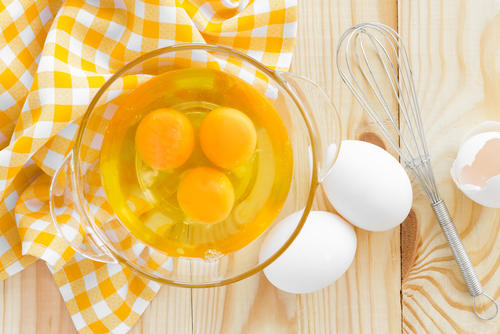 卵焼きを美味しく作るコツとは 混ぜすぎないのがポイント 食 料理 オリーブオイルをひとまわし