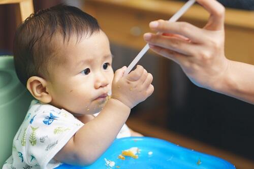 ストローで飲み物を飲まない子どもに おすすめの練習を紹介 子育て オリーブオイルをひとまわし