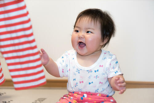 お父さんこそ知って欲しい女の子のベビー服選びパーフェクトガイド 子育て オリーブオイルをひとまわし