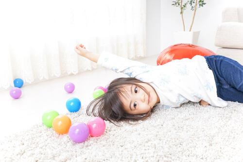 室内遊び2歳児におすすめのアイデアは 運動知育ゲーム 子育て オリーブオイルをひとまわし