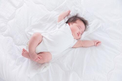 赤ちゃんにしか見られない 原始反射 とは 子育て オリーブオイルをひとまわし 赤ちゃんにしか見られない 原始反射 とは 子育て オリーブオイルをひとまわし