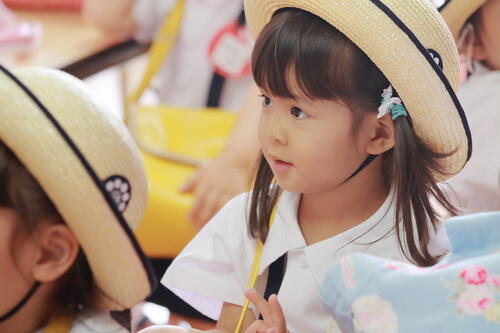 幼稚園の名札は手作りがおすすめ 穴を開けずに名札を付ける方法解説 子育て オリーブオイルをひとまわし 幼稚園の名札は手作りがおすすめ 穴を開けずに名札を付ける方法解説 子育て オリーブオイルをひとまわし