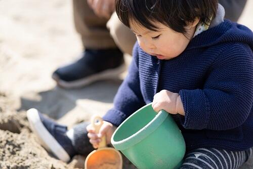 生後9ヶ月の赤ちゃんが喜ぶ遊び方とは 家と外でできる遊び方6選 子育て オリーブオイルをひとまわし