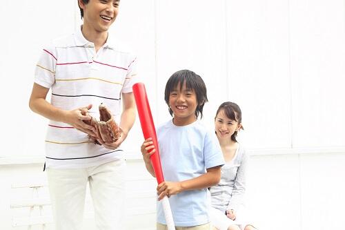 将来は野球選手！野球教室はいつから？費用や教室の選び方まで解説