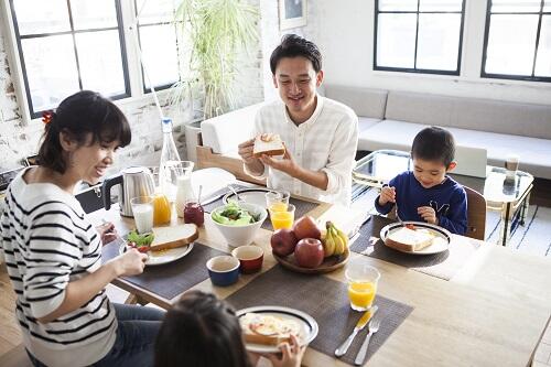 幼児の食事頻度は適切？おやつのあげ方と味付け方法を解説