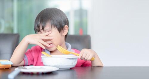 子どもが朝ごはんを食べてくれない 影響と対策を解説 子育て オリーブオイルをひとまわし