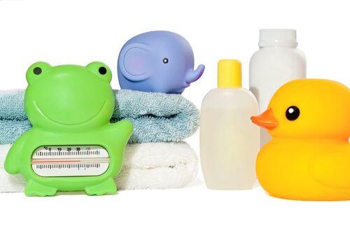 赤ちゃんの沐浴に湯温計って本当に必要？おすすめの湯温計を紹介！
