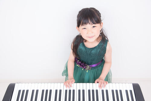ピアノの発表会の準備や注意点を知りたい 衣装は 持ち物は 子育て オリーブオイルをひとまわし