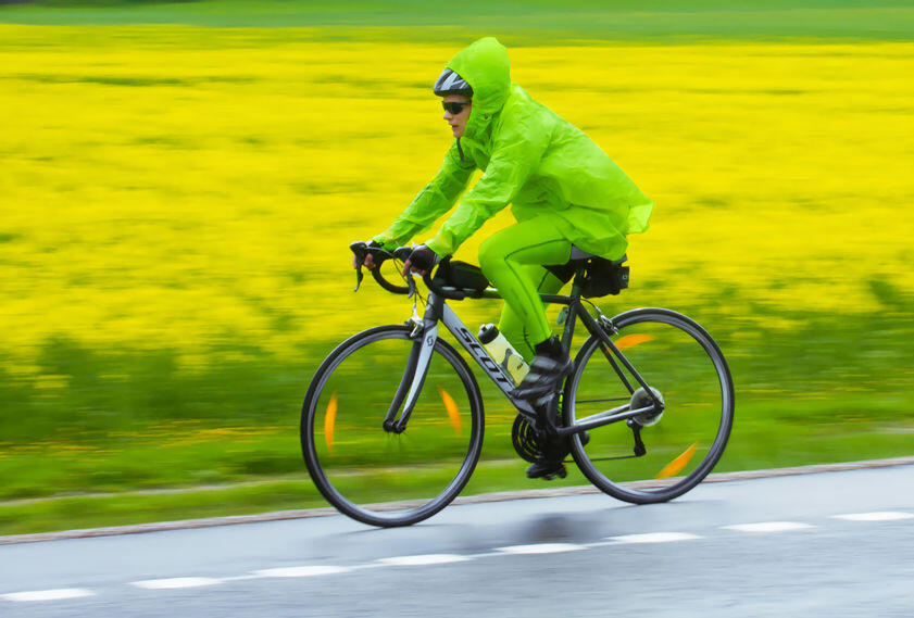自転車 に 傘 を つける 方法