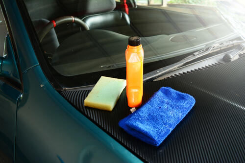車のガラスには 撥水 と 親水 どちらのコーティングがおすすめ 暮らし オリーブオイルをひとまわし