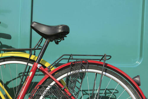 正しい自転車の空気の入れ方とは バルブの形状による違いに注意 暮らし オリーブオイルをひとまわし