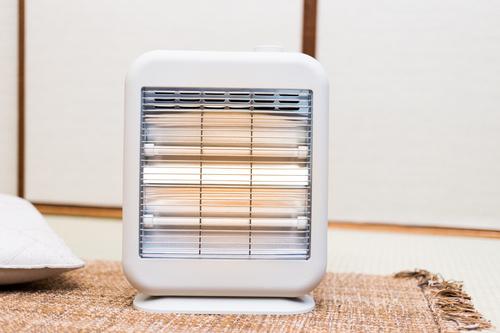 電気ストーブの省エネな機種の選び方は？ほかの暖房器具と比べてみた