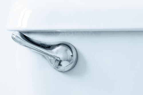 停電したらトイレはどうなる タイプによる停電時の使い方を紹介 暮らし オリーブオイルをひとまわし