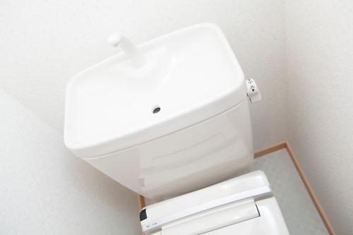 トイレタンク