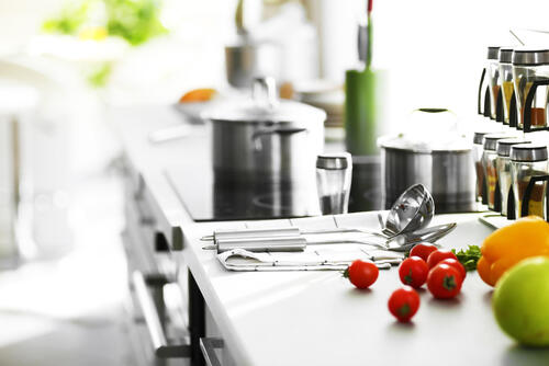 キッチン収納は簡単！DIYやスペース活用で快適なキッチンにしよう