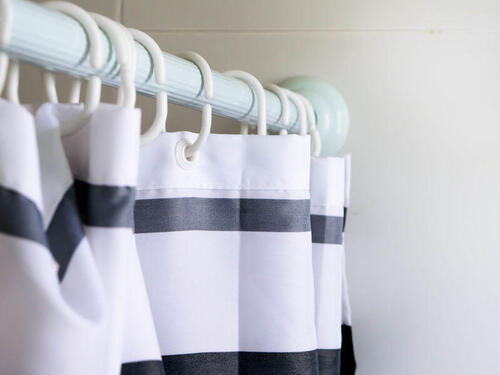 ナイロン製のカーテンの洗濯方法と注意点とは？