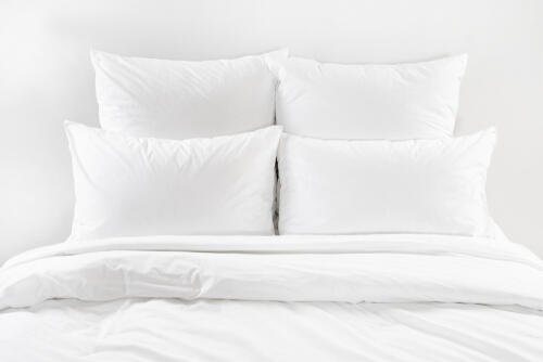 枕を家で洗濯する方法！頻度の目安や干し方、洗えない枕のお手入れも