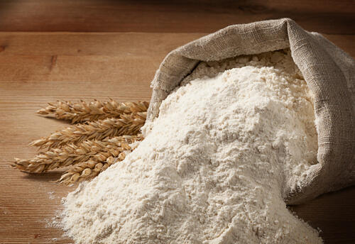 小麦粉の収納は適切に！ダニやカビを防ぐ保存場所と容器を解説