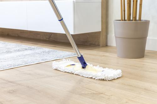 床掃除にはフロアモップが便利！正しい使い方やおすすめ商品を紹介