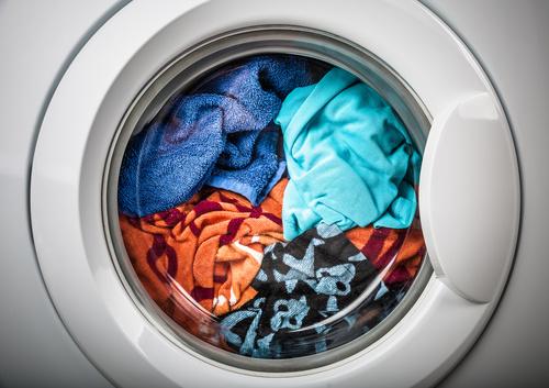 洗濯物がまだらに色落ちしたら？原因と防止する方法を紹介