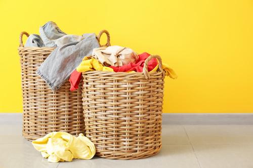 洗濯頻度の目安とは？まとめて洗濯するメリットとデメリットを解説！