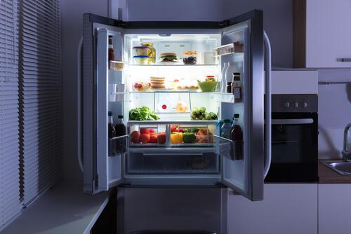 冷蔵庫の故障を疑う現象とは 買い替えの基準や処分まで徹底解説 家事 オリーブオイルをひとまわし