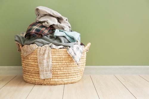 洗濯物が臭いときはどう消臭する？簡単な消臭方法と役立つアイテム