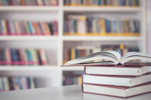 教科書棚の選び方とは！収納のコツとおすすめの商品まとめ